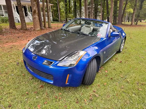2004 Nissan 350Z Grand Touring Roadster 2D