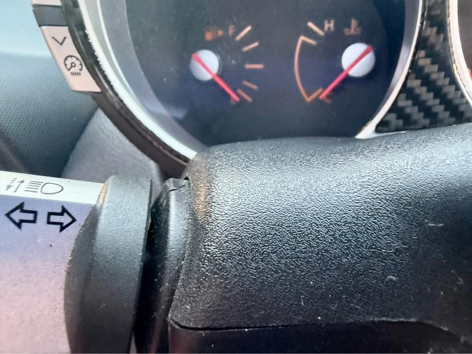 2004 Nissan 350Z 5th Gen - Image 13 of 14