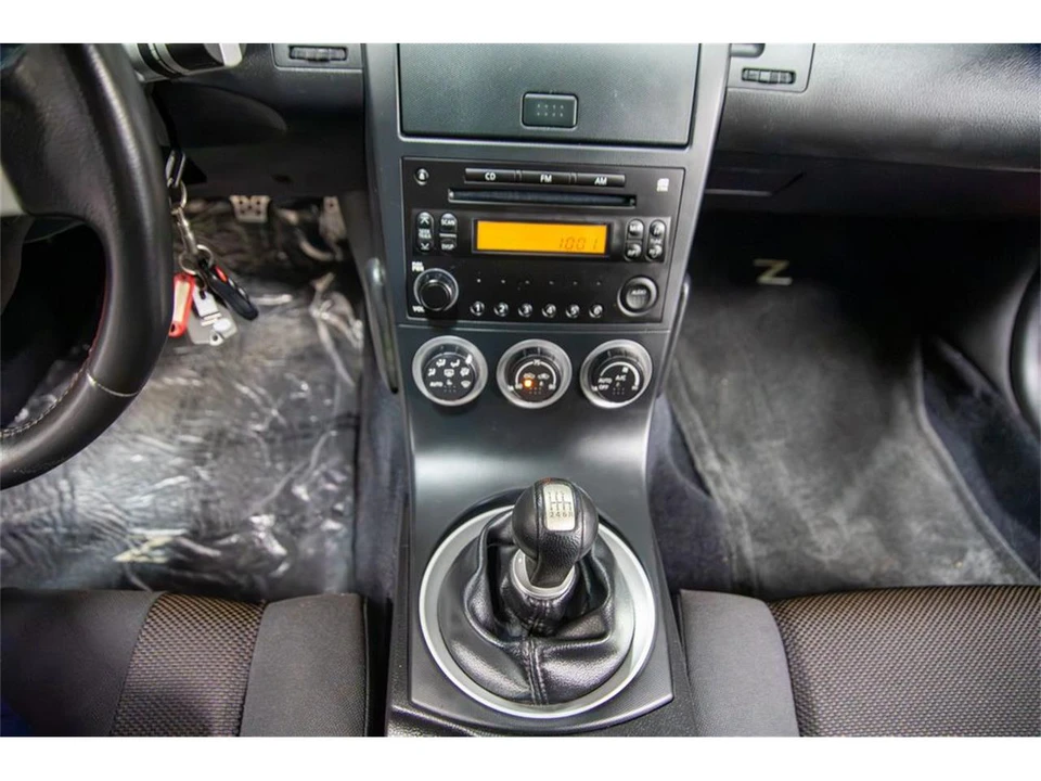 2004 Nissan 350Z 5th Gen - Image 24 of 31
