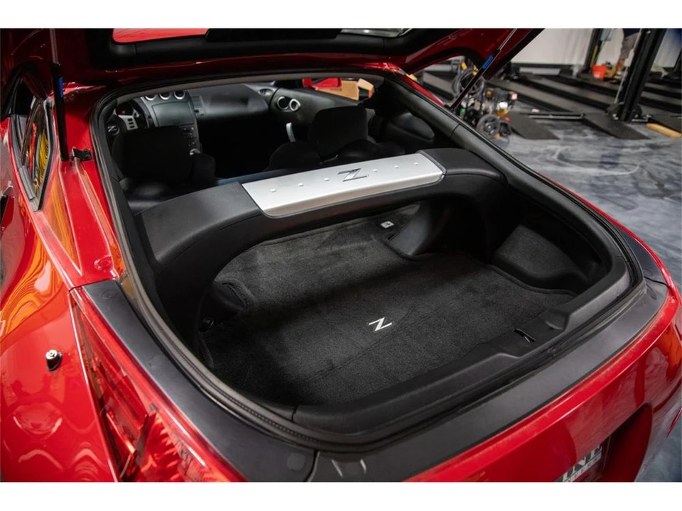 2004 Nissan 350Z 5th Gen - Image 31 of 31