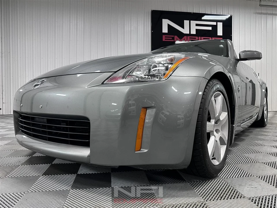 2004 Nissan 350Z 5th Gen - Image 15 of 31
