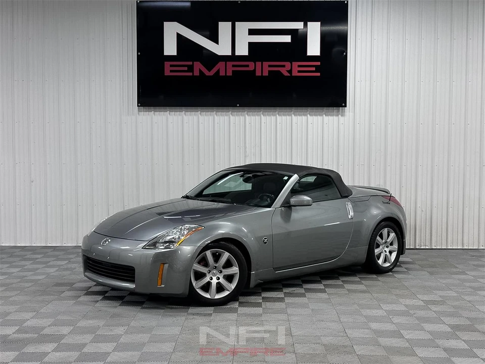 2004 Nissan 350Z 5th Gen - Image 2 of 31
