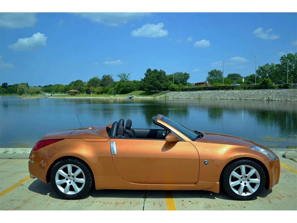 2004 Nissan 350Z 5th Gen - Image 2 of 29