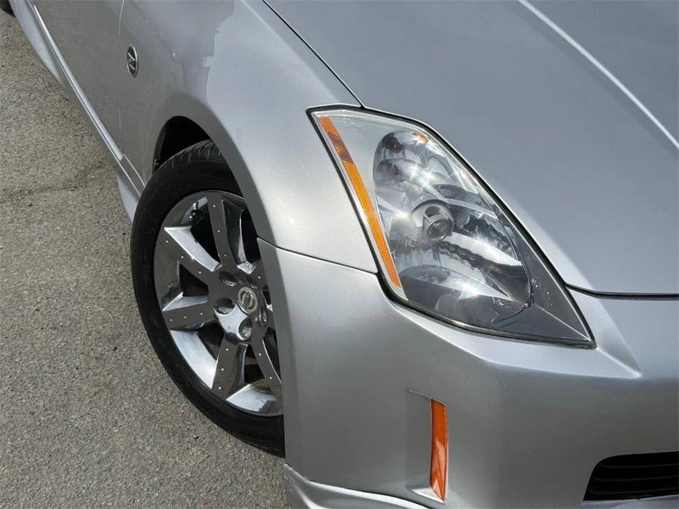 2004 Nissan 350Z 5th Gen - Image 3 of 21