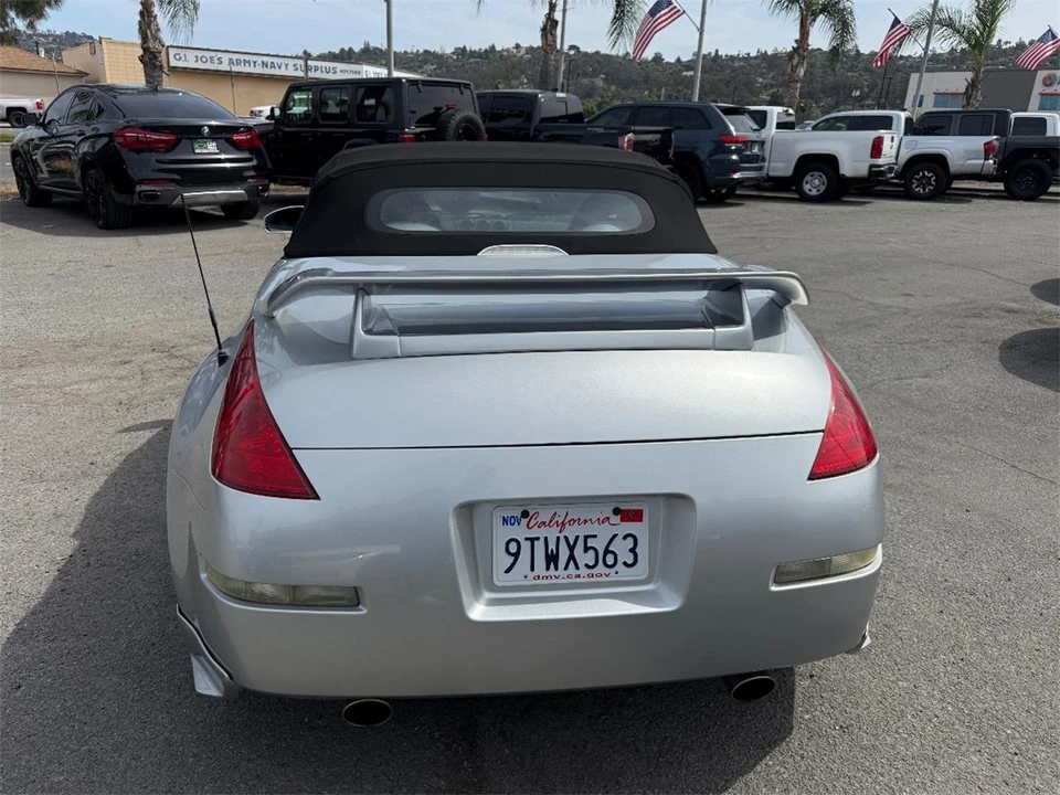 2004 Nissan 350Z 5th Gen - Image 10 of 21