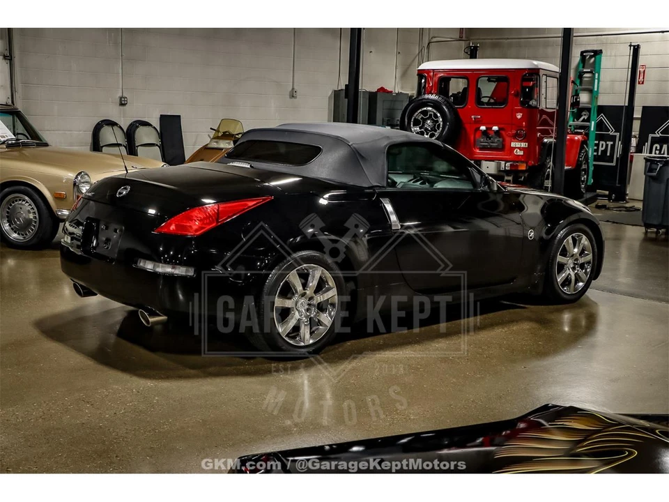 2004 Nissan 350Z 5th Gen - Image 17 of 31