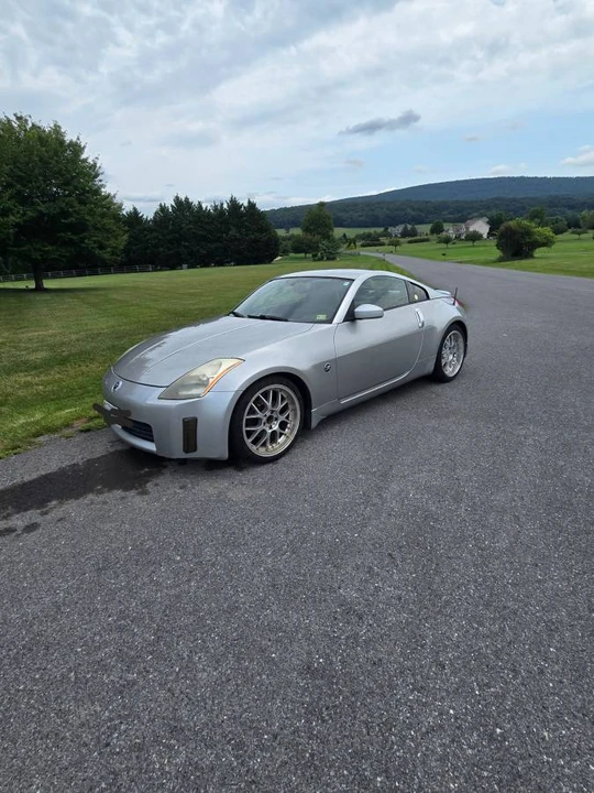 2004 Nissan 350Z 5th Gen - Image 10 of 11