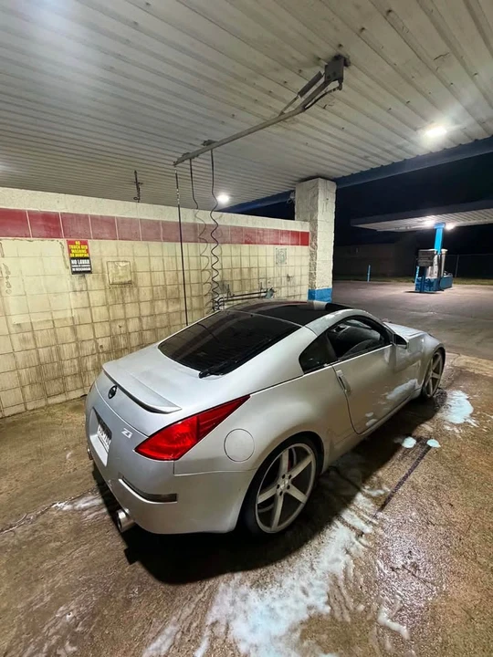 2004 Nissan 350Z 5th Gen - Image 3 of 10