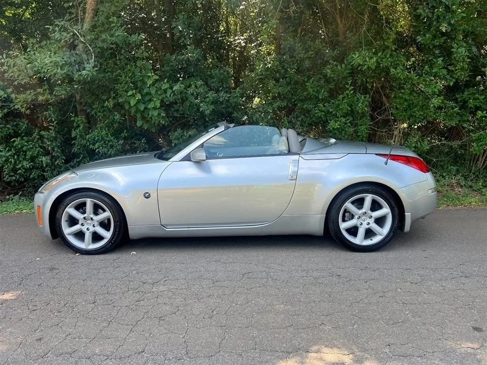 2004 Nissan 350Z 5th Gen - Image 14 of 20