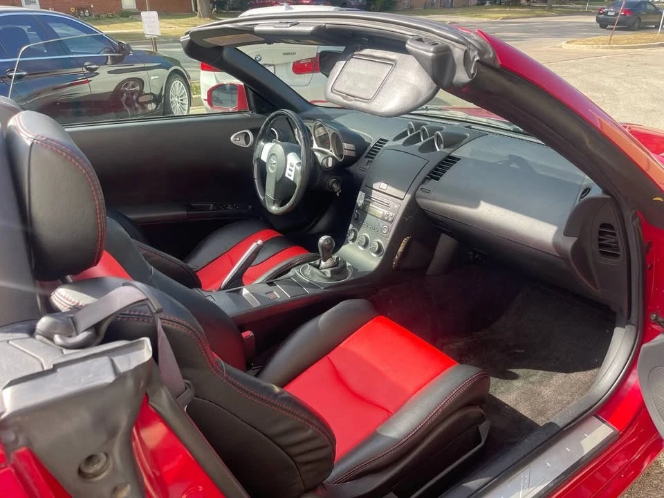 2004 Nissan 350Z 5th Gen - Image 11 of 20