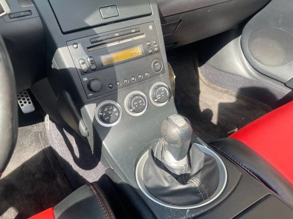 2004 Nissan 350Z 5th Gen - Image 16 of 20