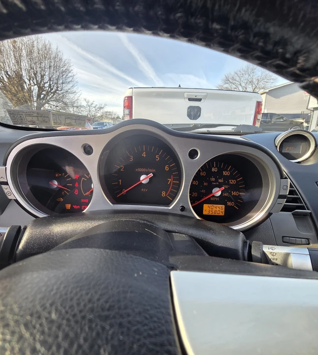 2004 Nissan 350Z 5th Gen - Image 9 of 18
