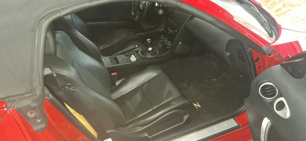 2004 Nissan 350Z 5th Gen - Image 14 of 24