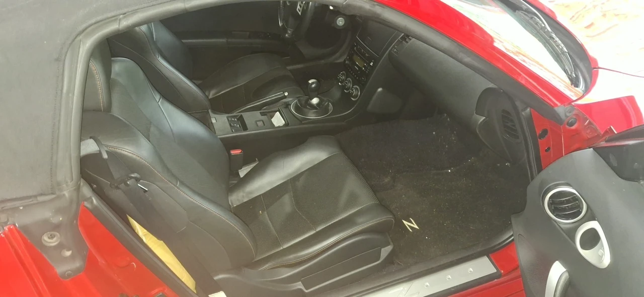 2004 Nissan 350Z 5th Gen - Image 13 of 24