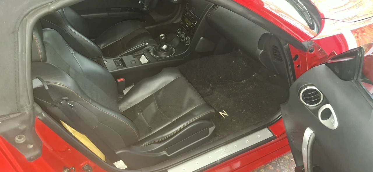 2004 Nissan 350Z 5th Gen - Image 12 of 24