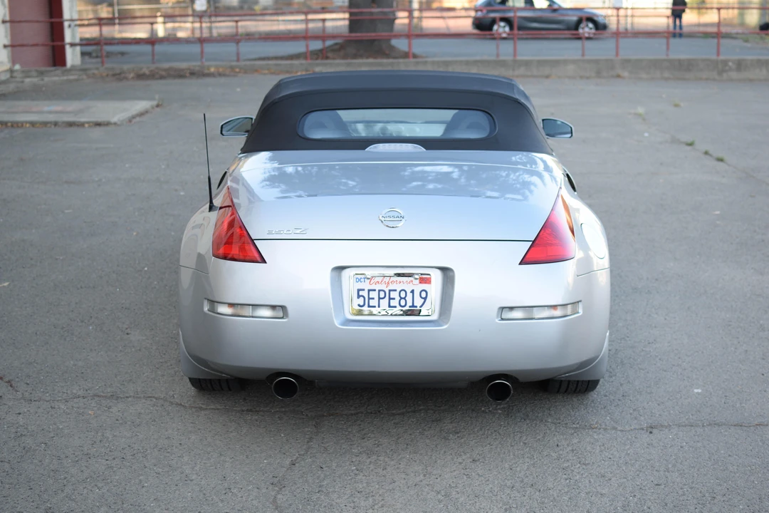 2004 Nissan 350Z 5th Gen - Image 31 of 31