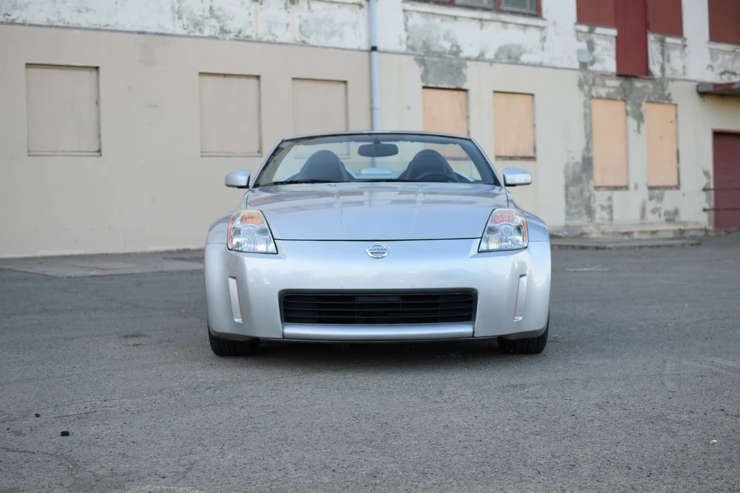 2004 Nissan 350Z 5th Gen - Image 10 of 31
