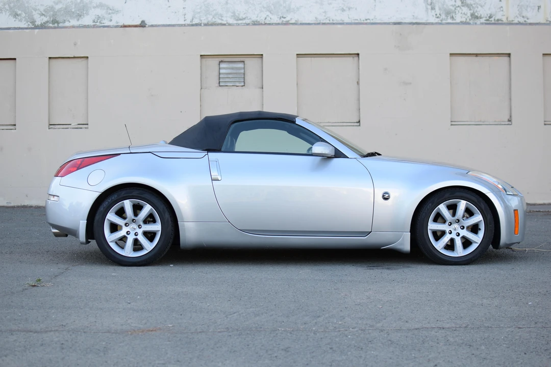 2004 Nissan 350Z 5th Gen - Image 4 of 31
