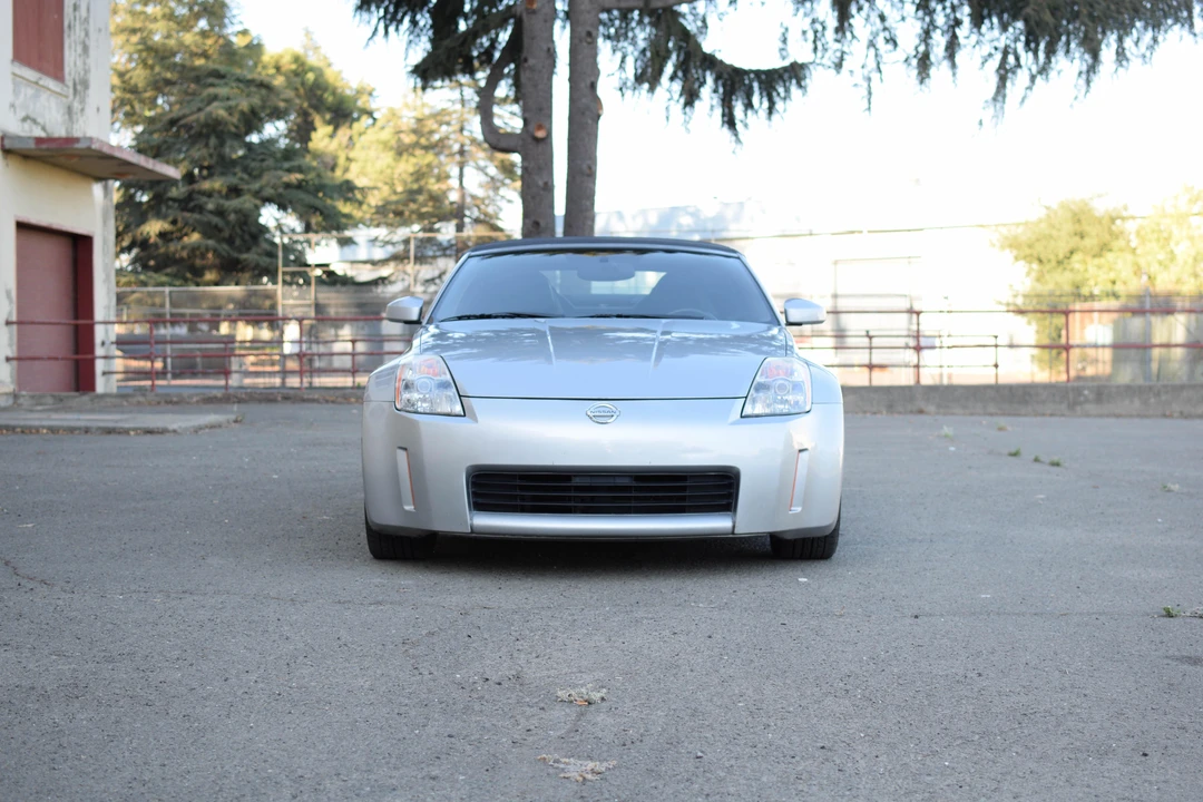 2004 Nissan 350Z 5th Gen - Image 11 of 31
