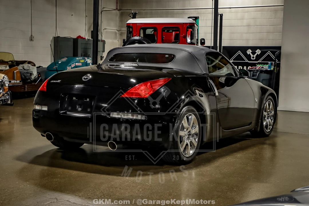2004 Nissan 350Z 5th Gen - Image 3 of 14