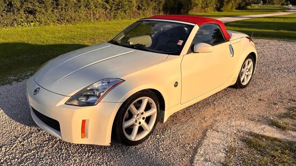 2004 Nissan 350Z 5th Gen - Image 3 of 10