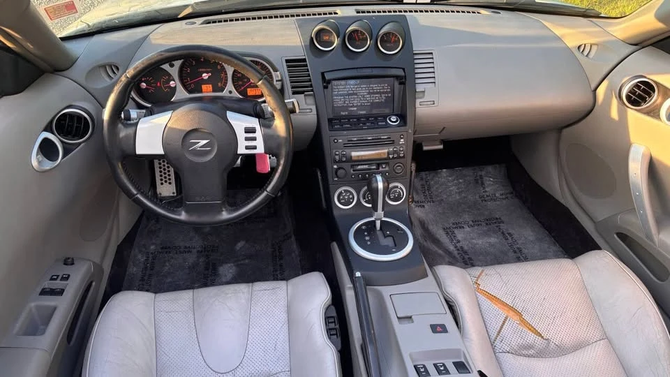 2004 Nissan 350Z 5th Gen - Image 8 of 10