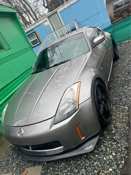 2004 Nissan 350Z 5th Gen - Image 4 of 7