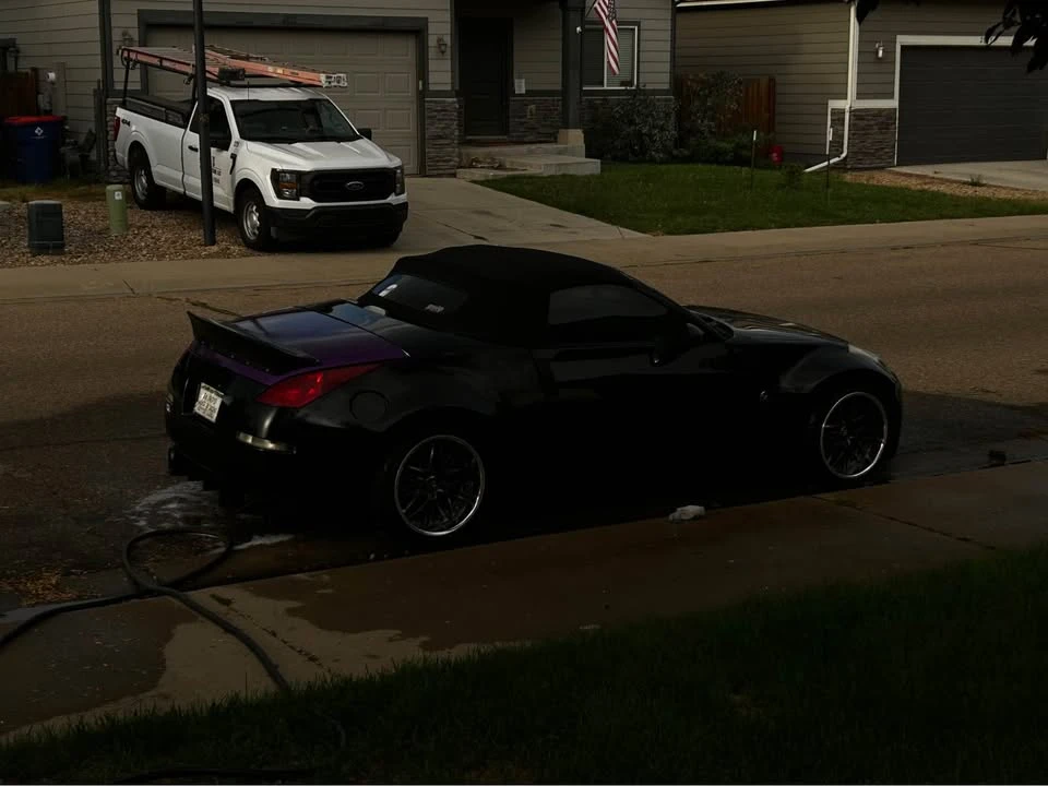2004 Nissan 350Z 5th Gen - Image 2 of 7
