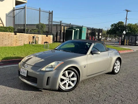 2004 Nissan 350Z Touring Coupe 2D