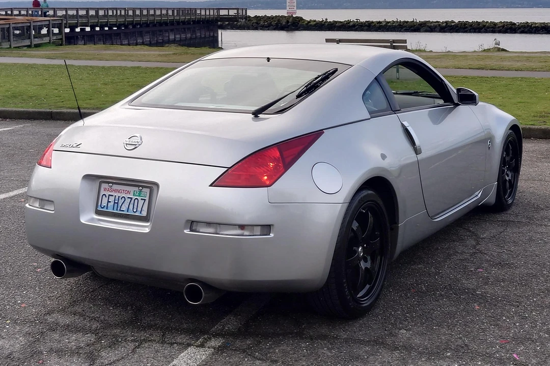 2004 Nissan 350Z 5th Gen - Image 4 of 5