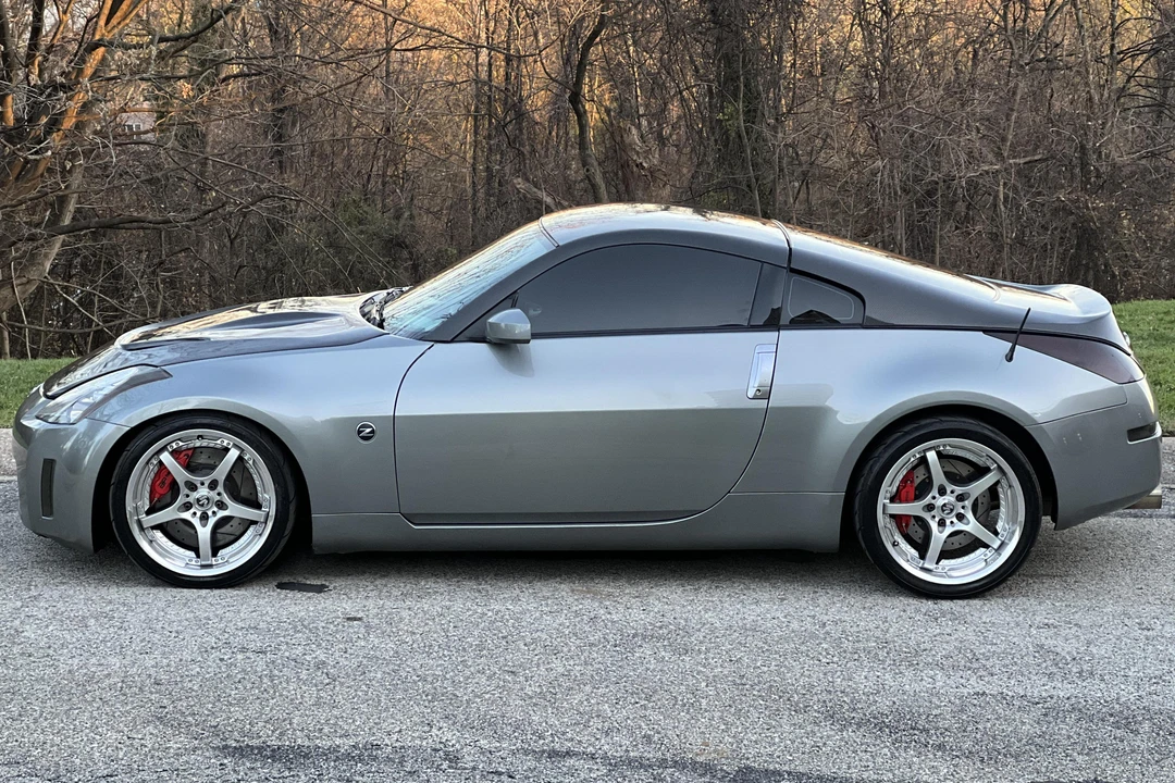 2004 Nissan 350Z 5th Gen - Image 3 of 6
