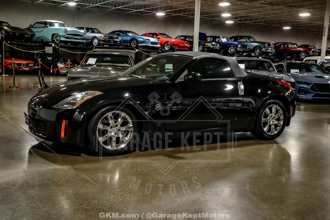 2004 Nissan 350Z 5th Gen - Image 13 of 31
