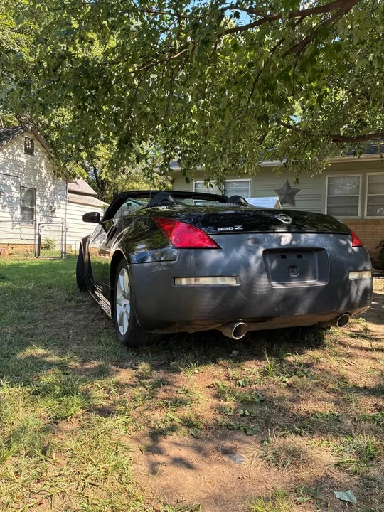 2004 Nissan 350Z 5th Gen - Image 2 of 12