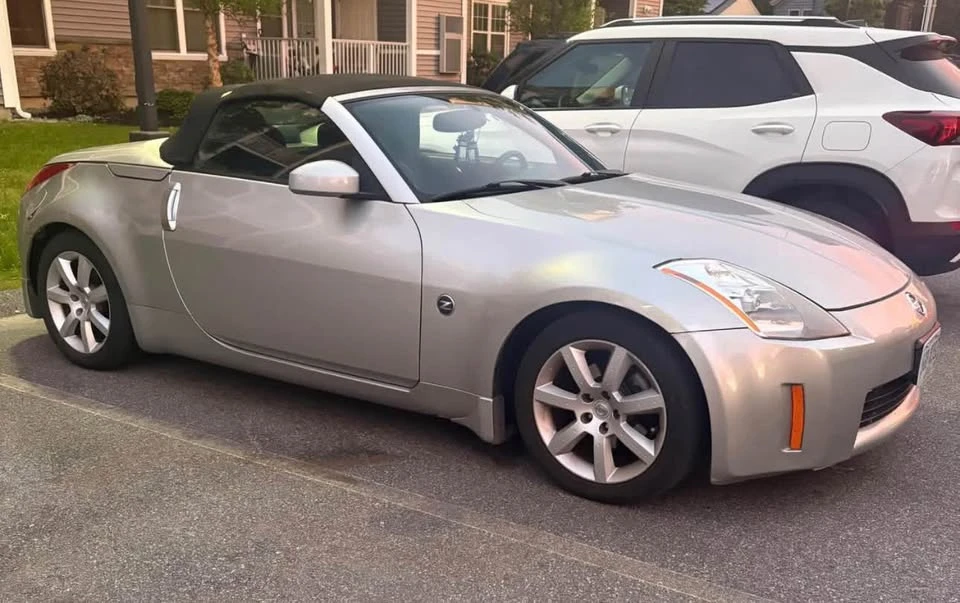 2004 Nissan 350Z 5th Gen - Image 3 of 17