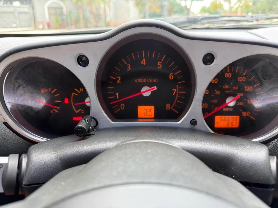 2004 Nissan 350Z 5th Gen - Image 13 of 13