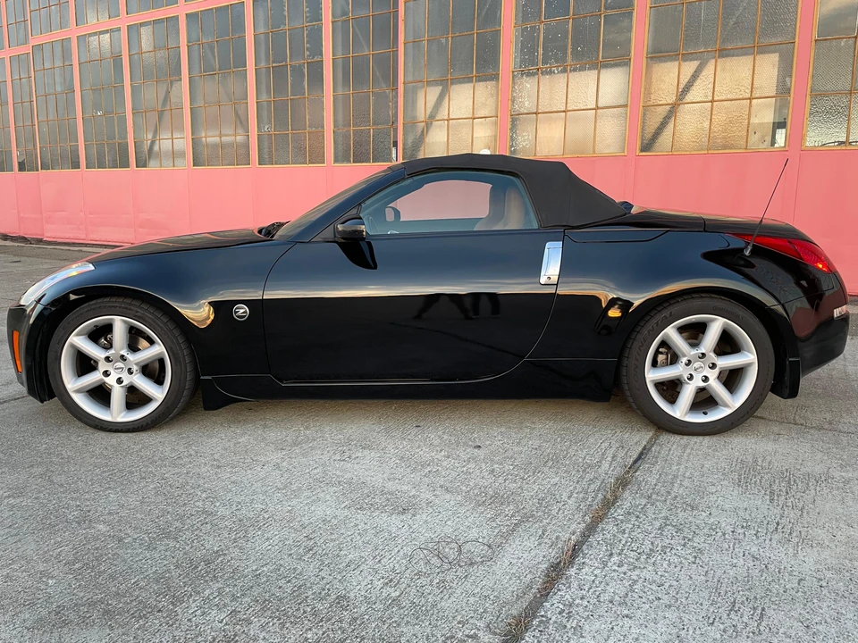 2004 Nissan 350Z 5th Gen - Image 29 of 31