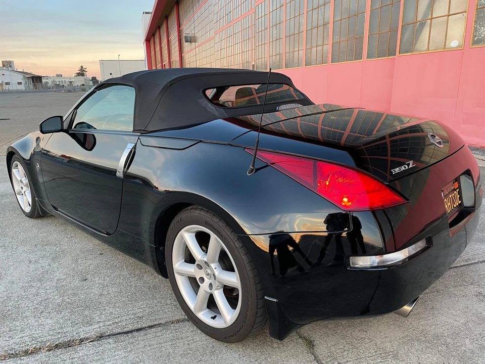 2004 Nissan 350Z 5th Gen - Image 31 of 31