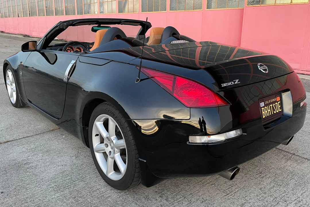 2004 Nissan 350Z 5th Gen - Image 4 of 31