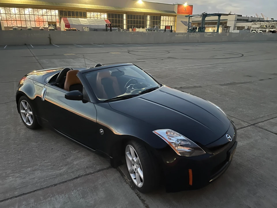 2004 Nissan 350Z 5th Gen - Image 20 of 31