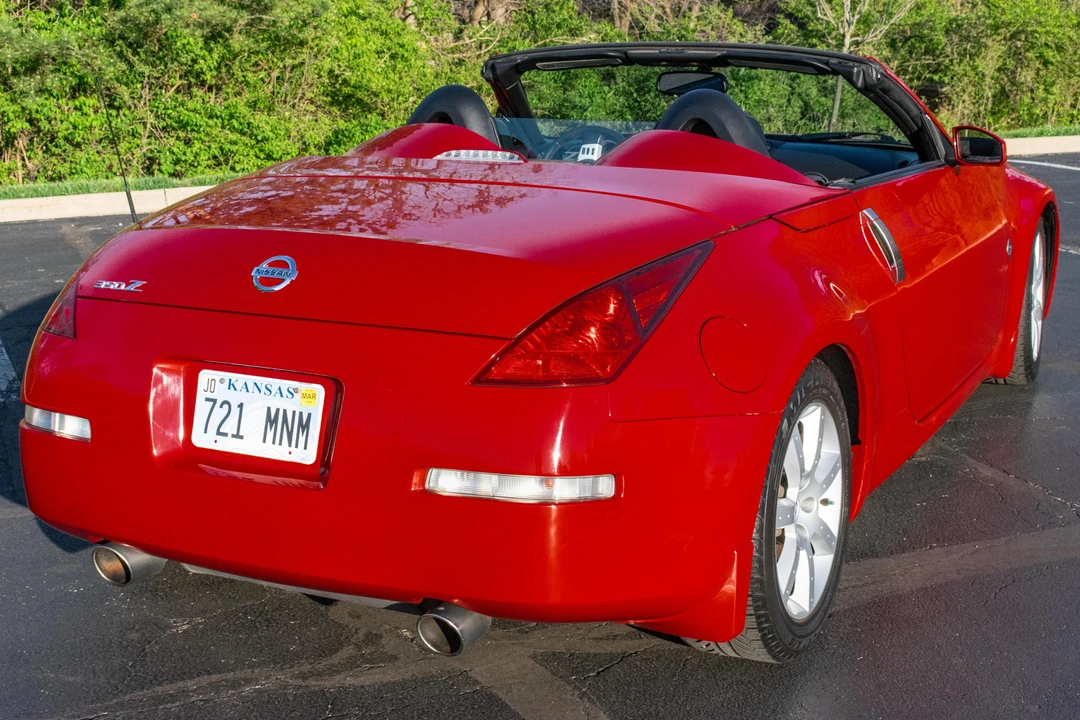 2004 Nissan 350Z 5th Gen - Image 4 of 31