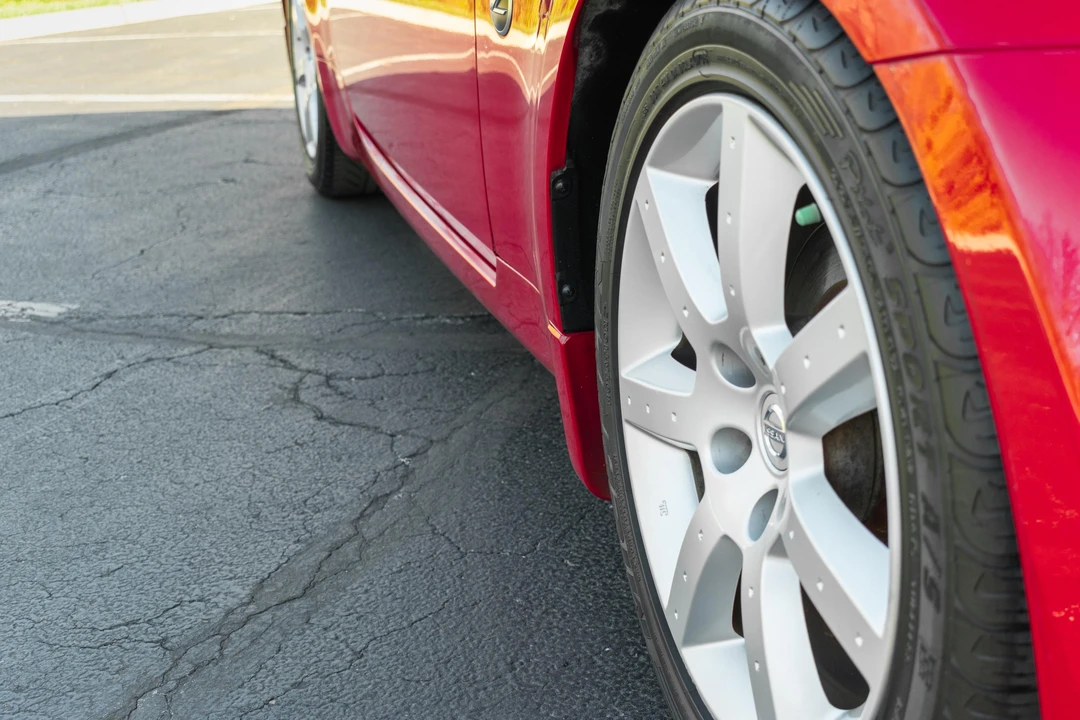 2004 Nissan 350Z 5th Gen - Image 29 of 31