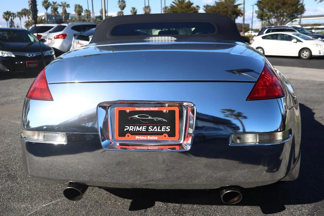 2004 Nissan 350Z 5th Gen - Image 5 of 8