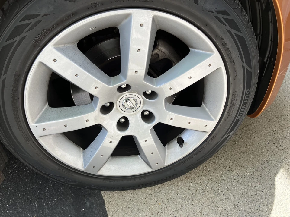 2004 Nissan Z - Image 24 of 31