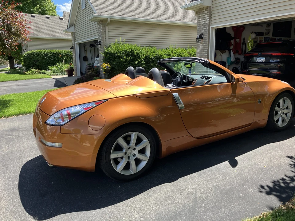 2004 Nissan Z - Image 5 of 31