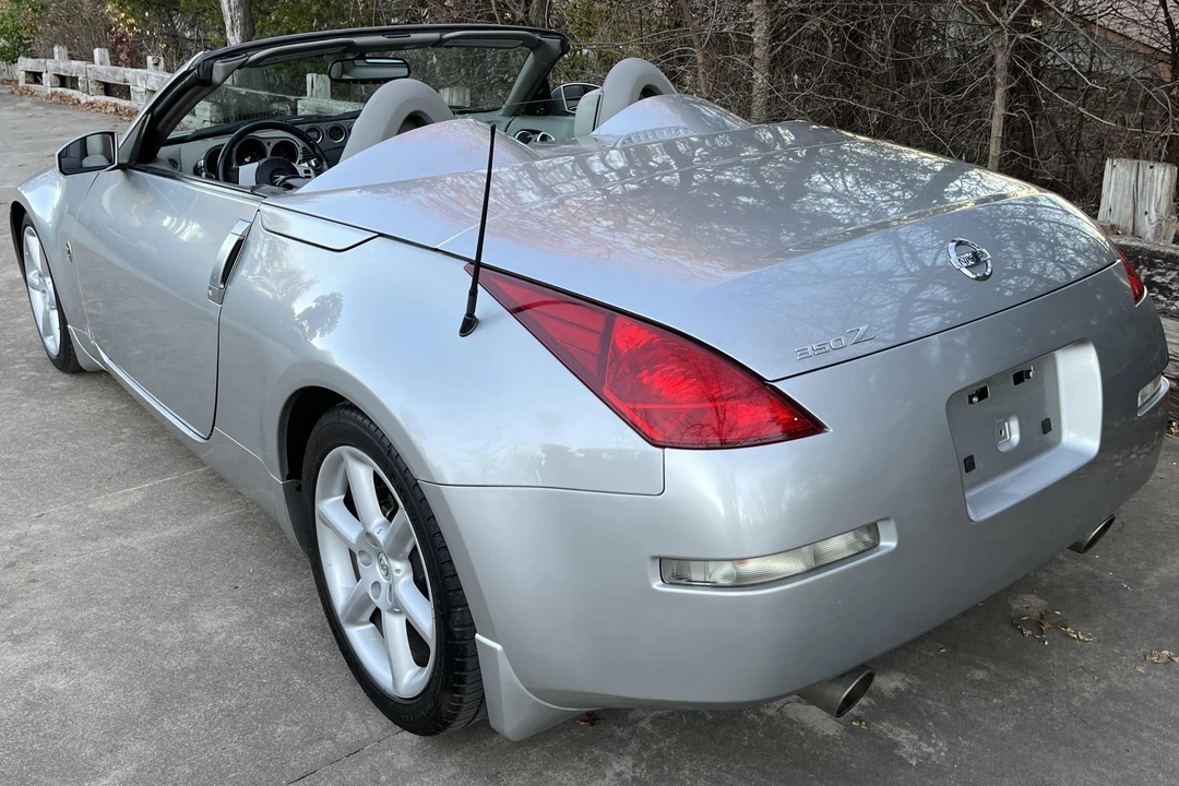 2004 Nissan 350Z 5th Gen - Image 7 of 31