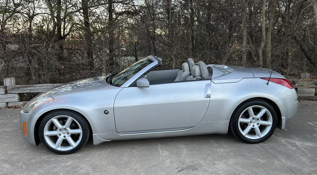 2004 Nissan 350Z 5th Gen - Image 6 of 31