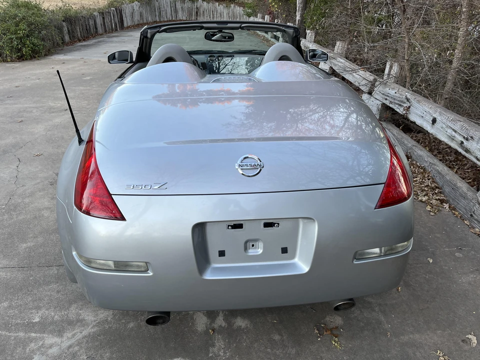 2004 Nissan 350Z 5th Gen - Image 8 of 31