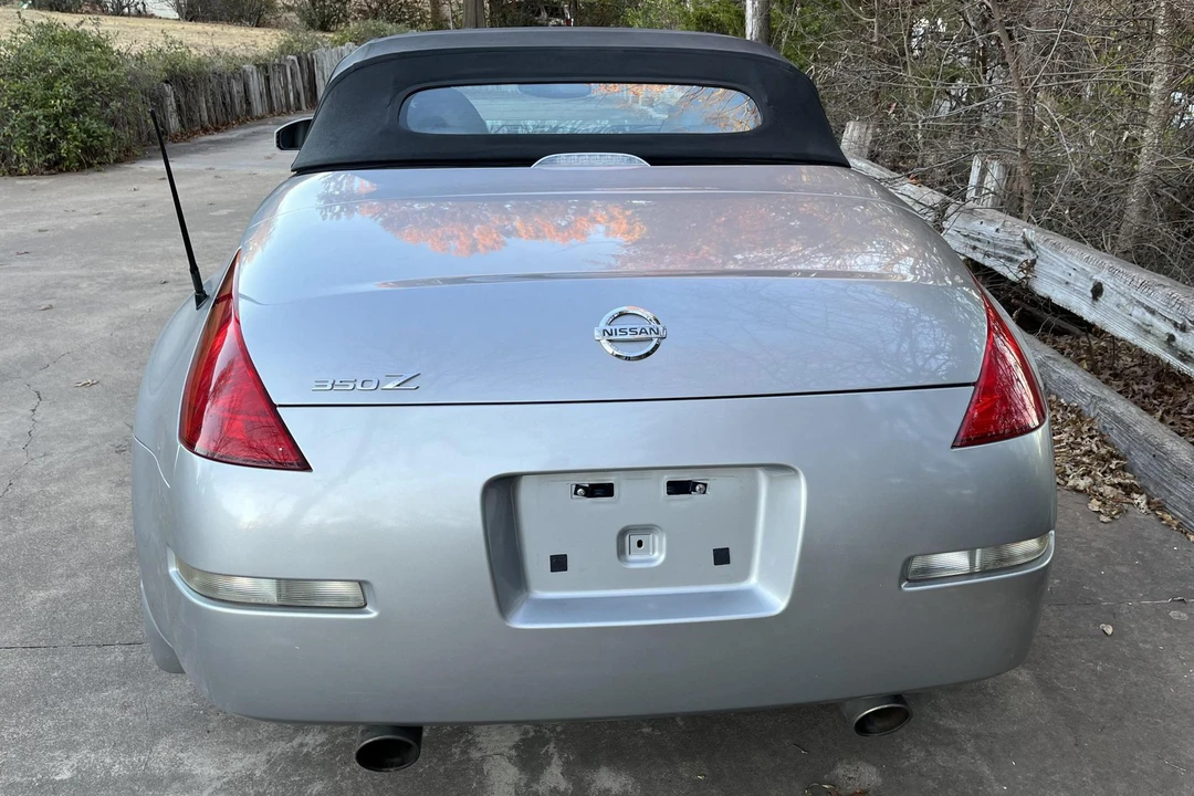 2004 Nissan 350Z 5th Gen - Image 5 of 31