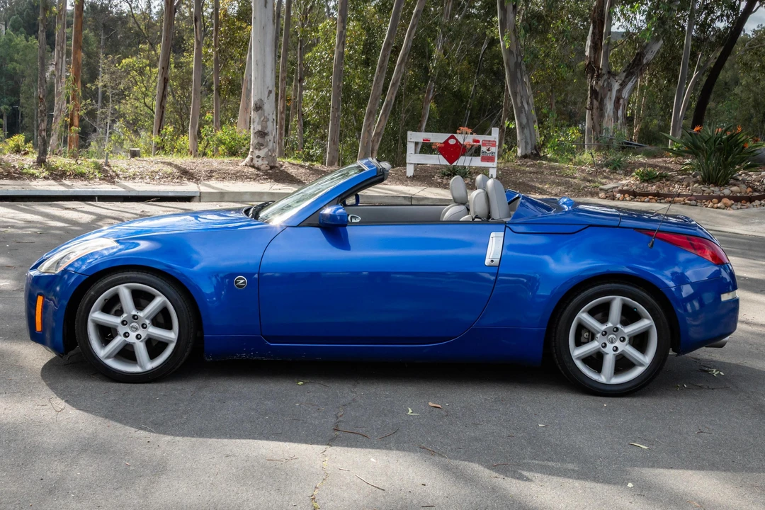 2004 Nissan 350Z 5th Gen - Image 3 of 31