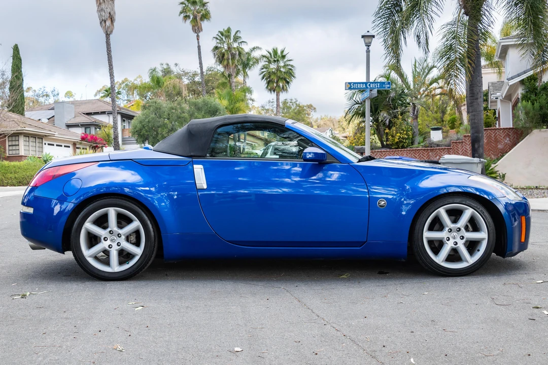 2004 Nissan 350Z 5th Gen - Image 17 of 31